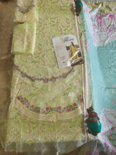 img_manara_lawn_awwal_boutique
