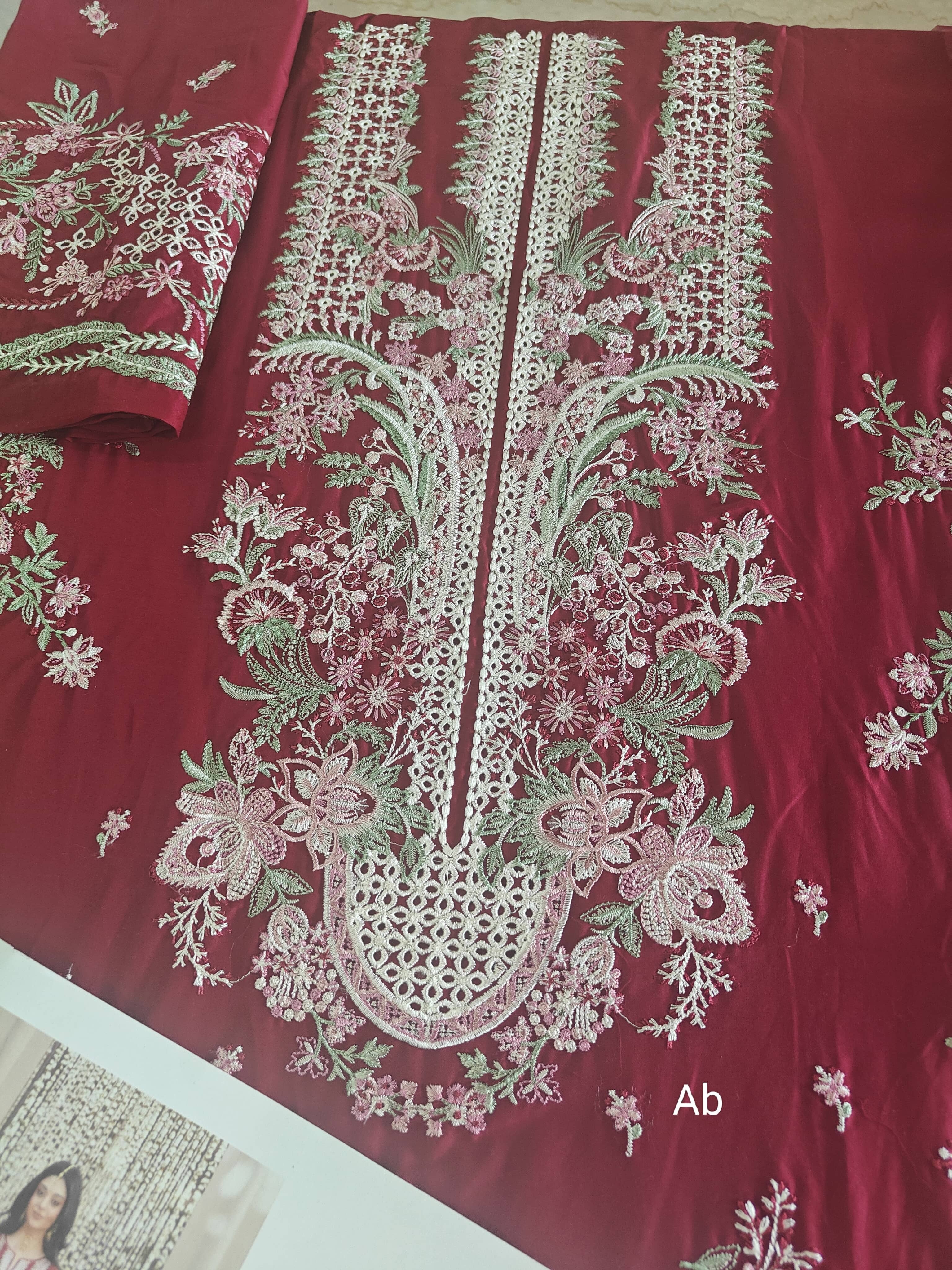 img_kahf_premium_lawn_awwal_boutique