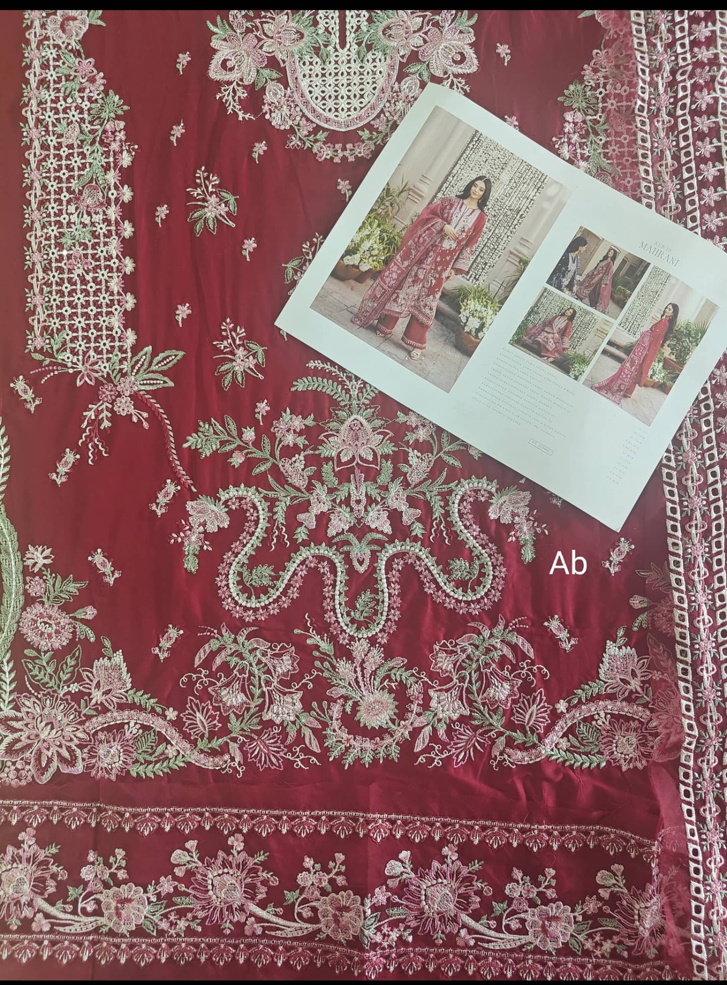 Sale‼️Open Pic/Kahf Premium Lawn 26/KLB-1B MAHRANI MAHRANI