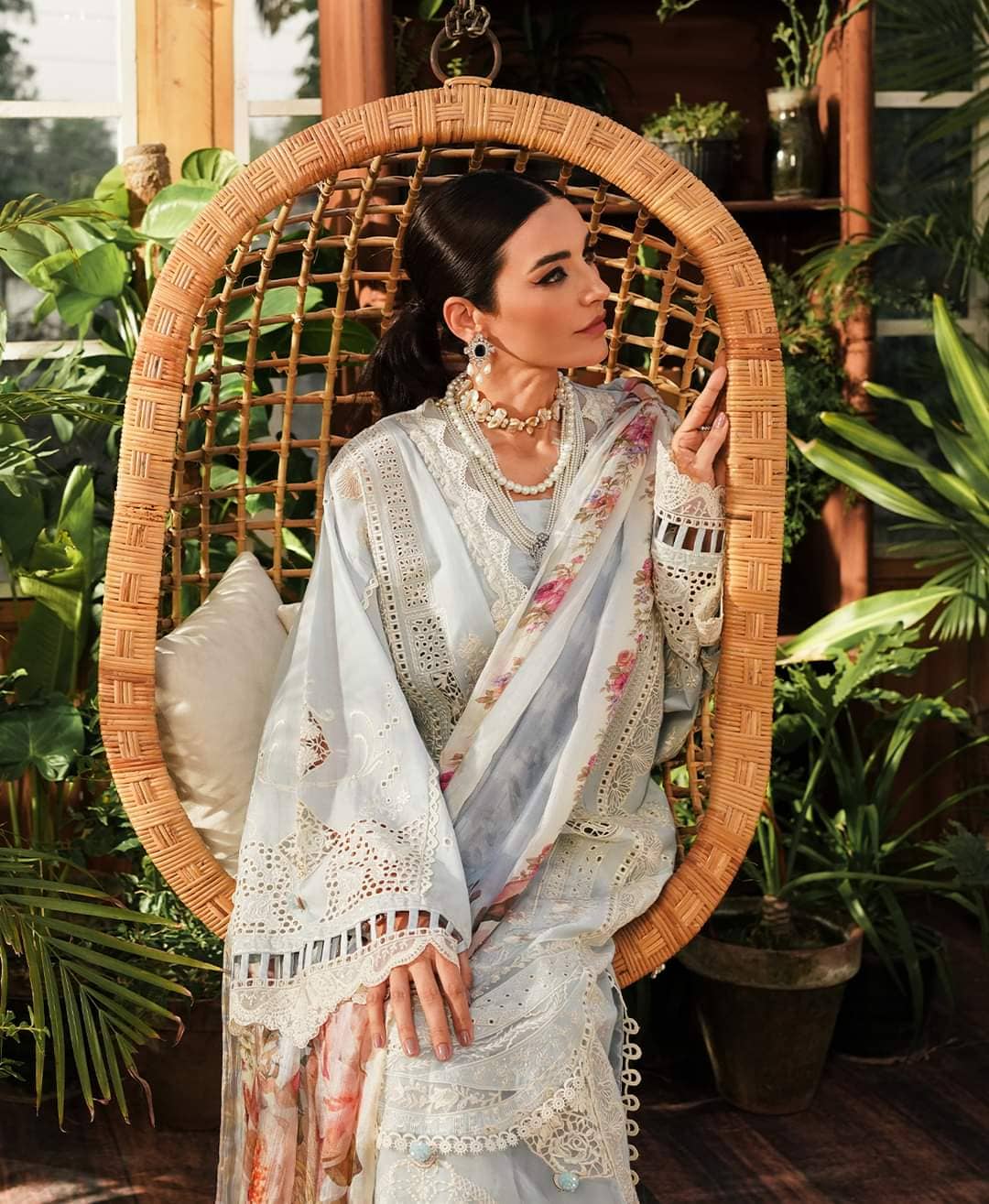 img_kahf_lawn_24_awwal_boutique
