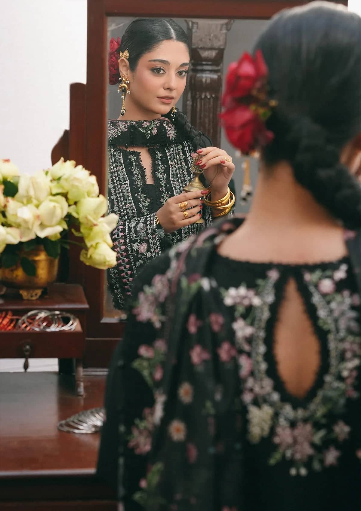 Kahf Premium Lawn 26/KLB-3B SIYAARA