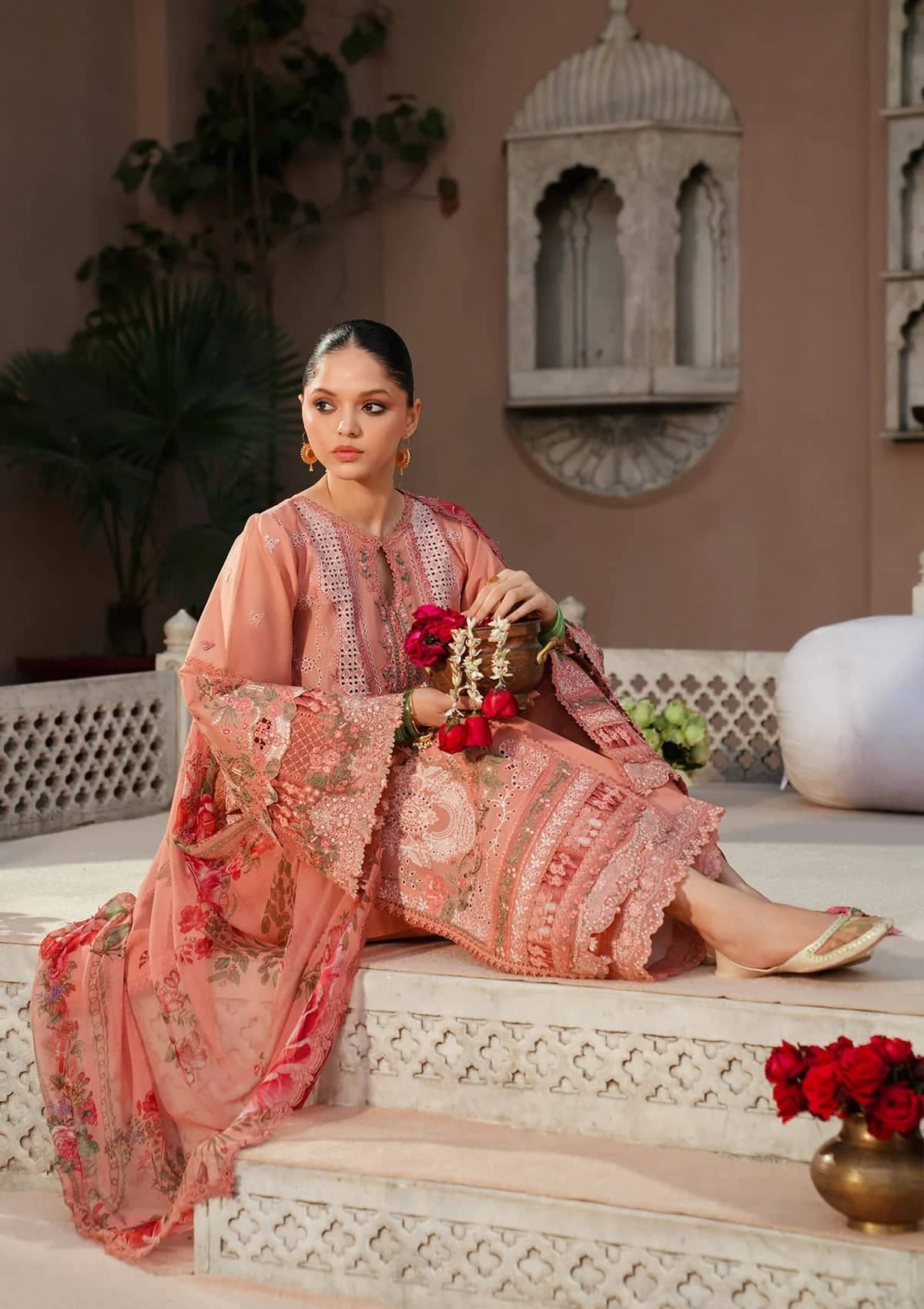 img_kahf_premium_lawn_awwal_boutique