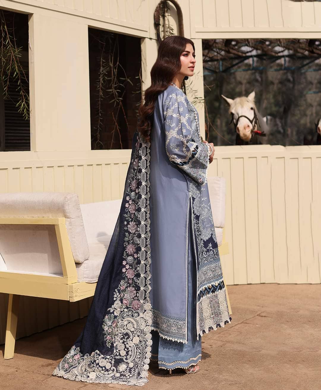 img_kahf_premium_lawn_awwal_boutique