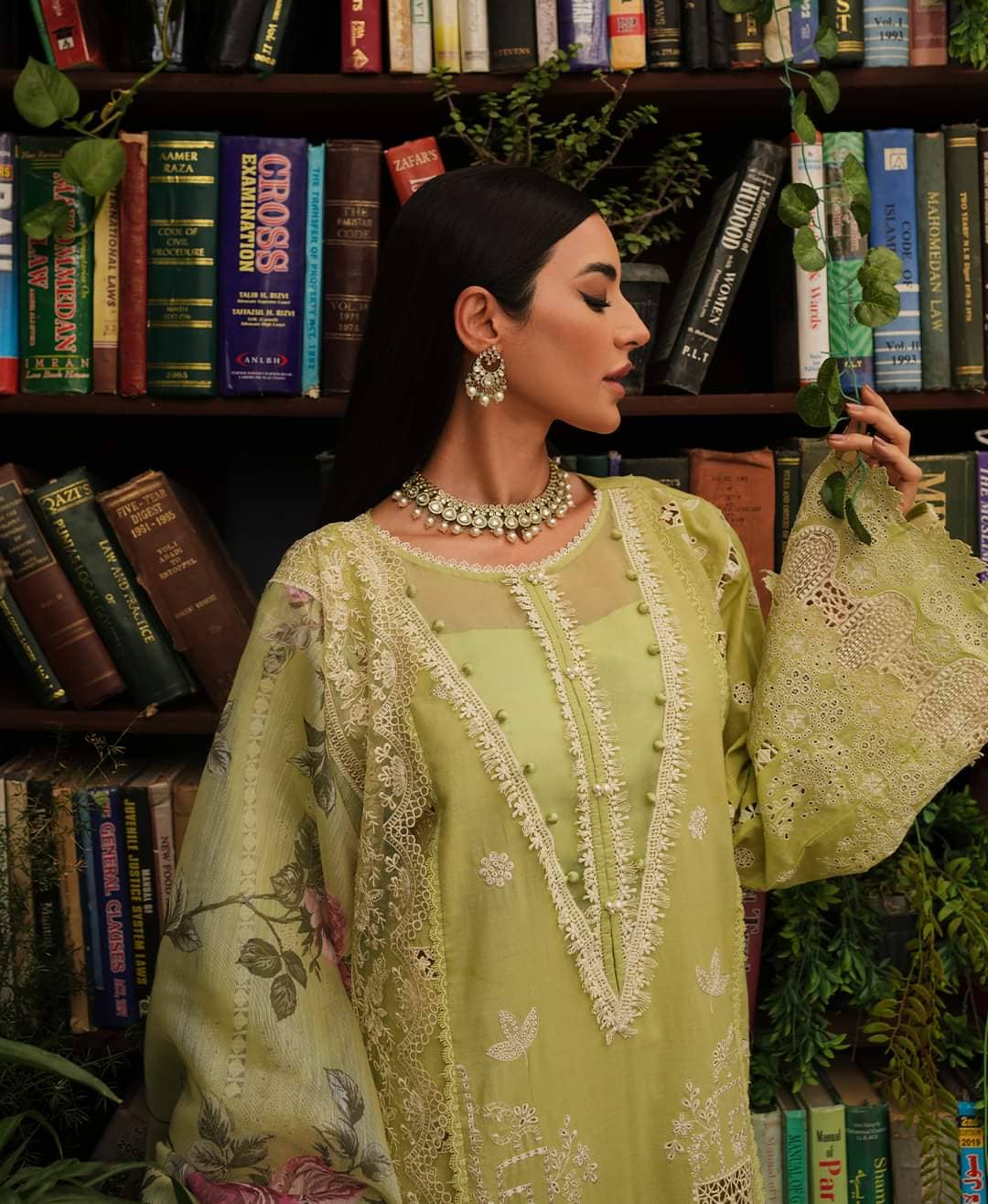img_kahf_lawn_24_awwal_boutique