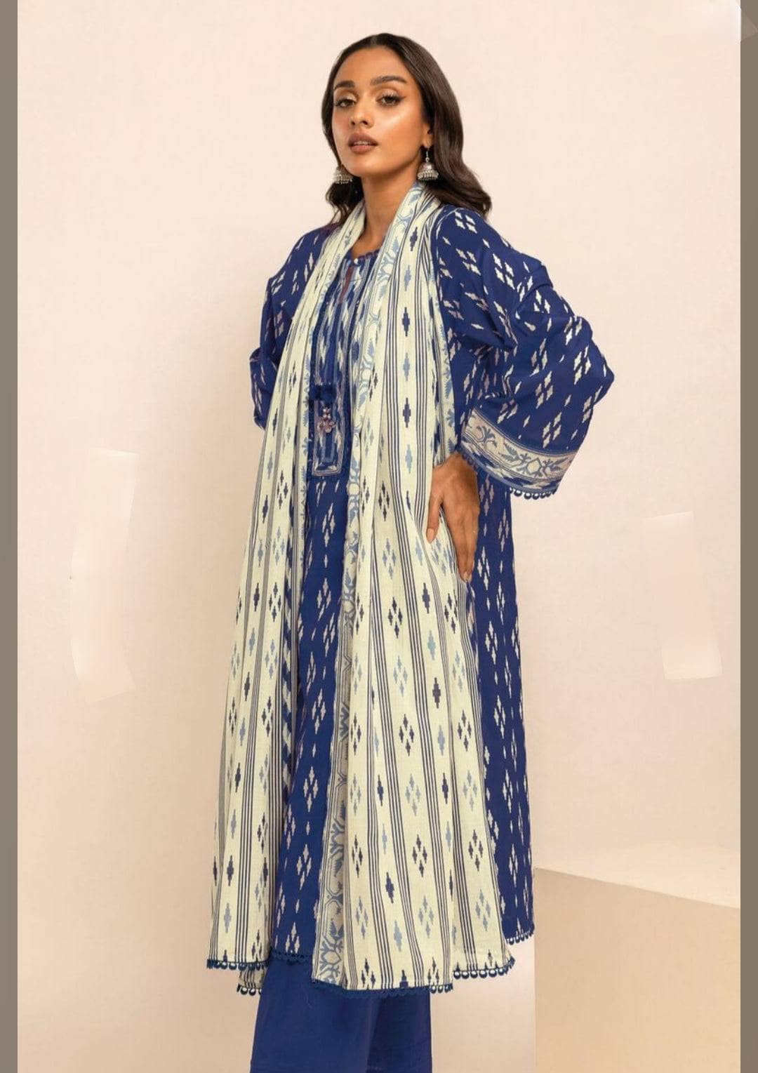 img_khaadi_lawn_24_awwal_boutique