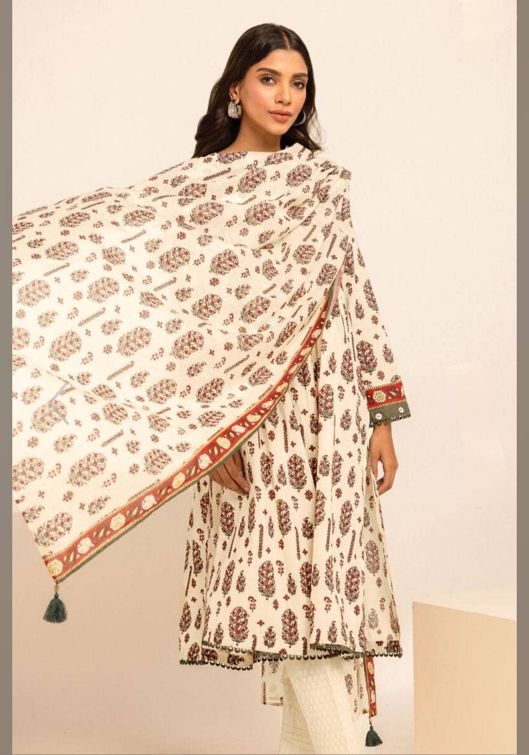 img_khaadi_lawn_24_awwal_boutique