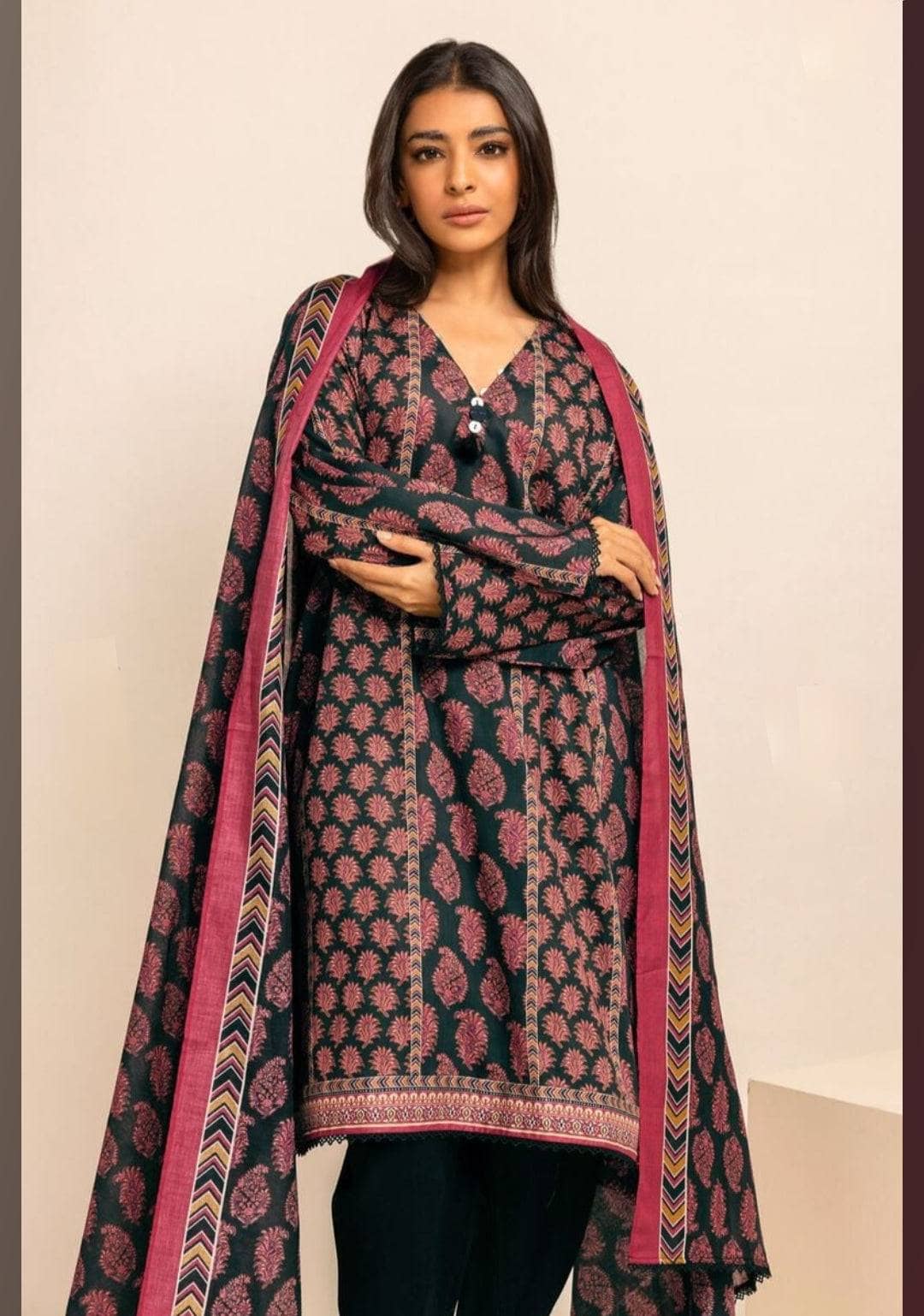 img_khaadi_lawn_24_awwal_boutique