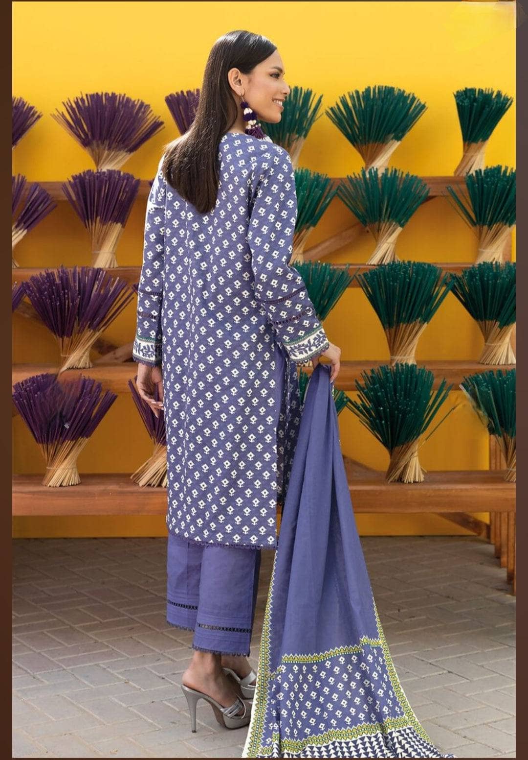 Khaadi Luxury Lawn Collection Khaadi Lawn 24/ALA231217/Shirt Dupatta Bottom Set