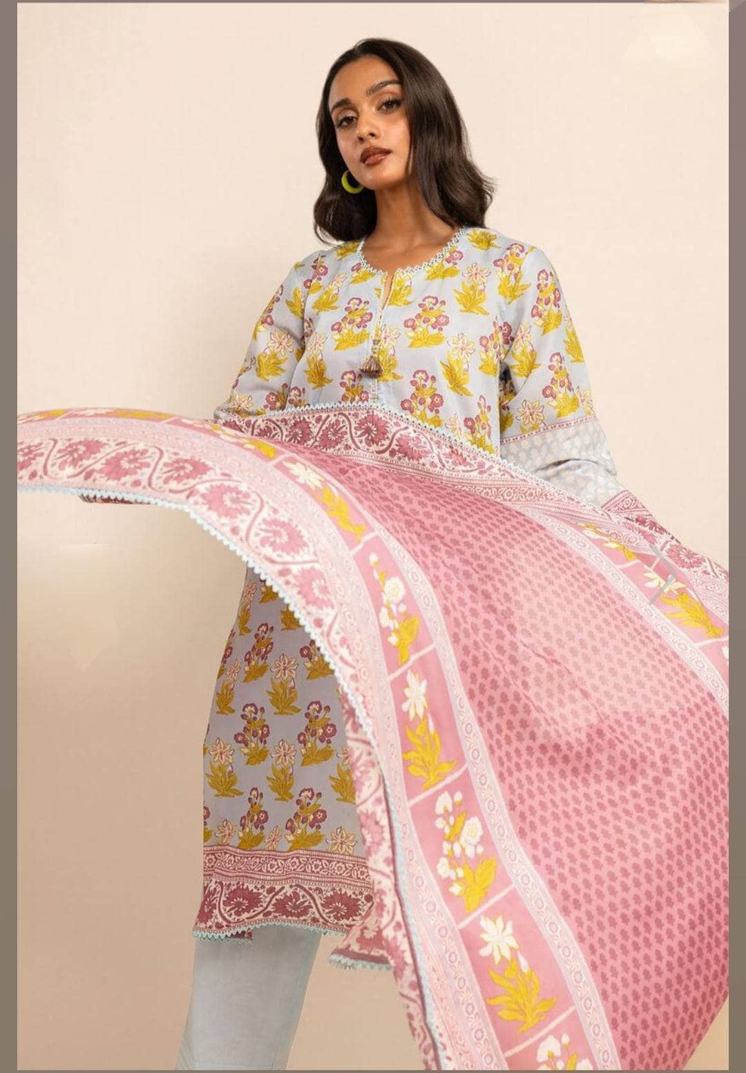 img_khaadi_lawn_24_awwal_boutique