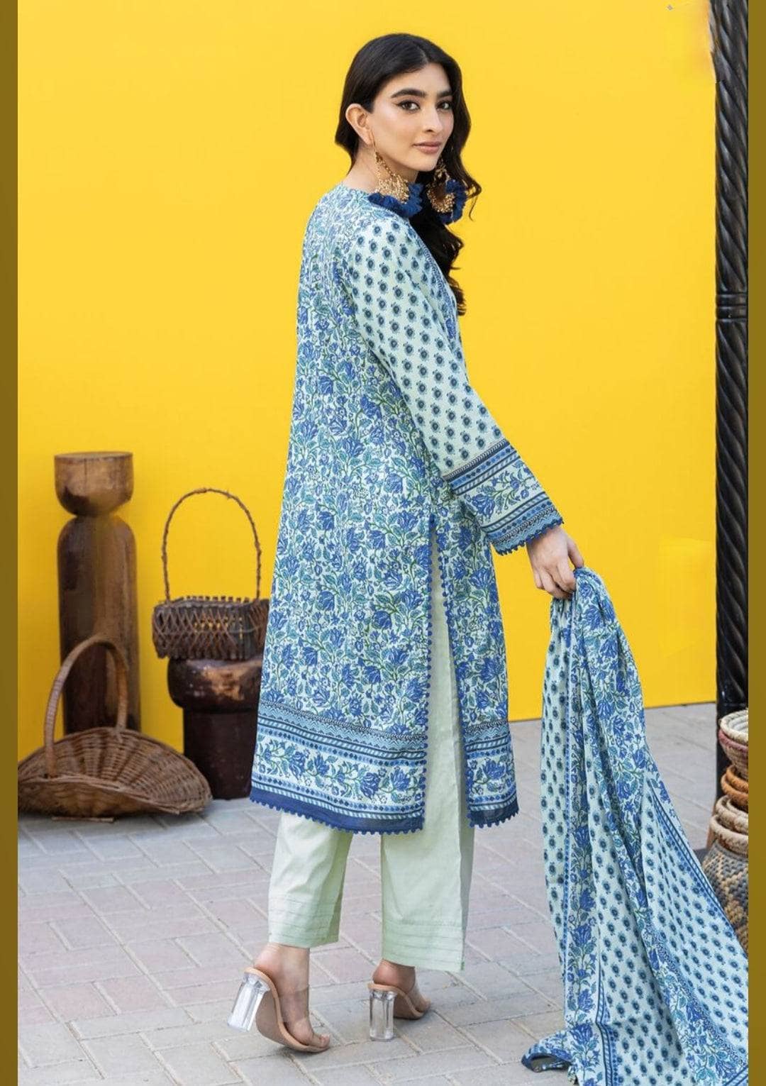 img_khaadi_lawn_24_awwal_boutique