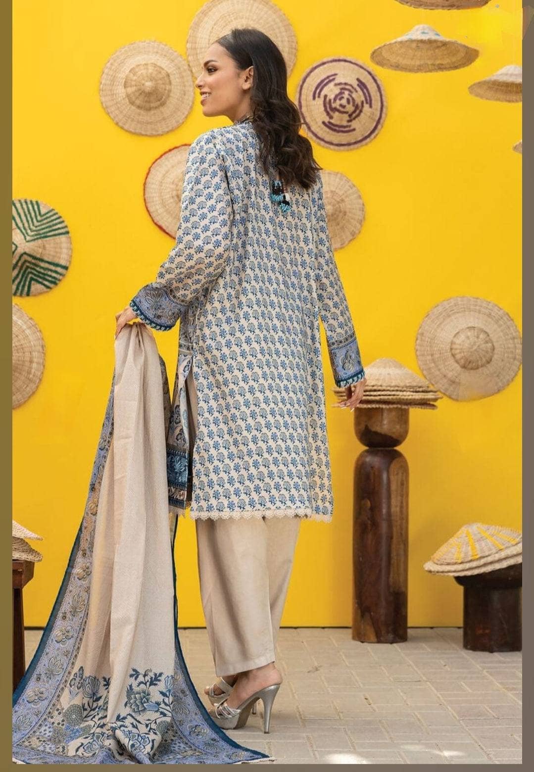 img_khaadi_lawn_24_awwal_boutique