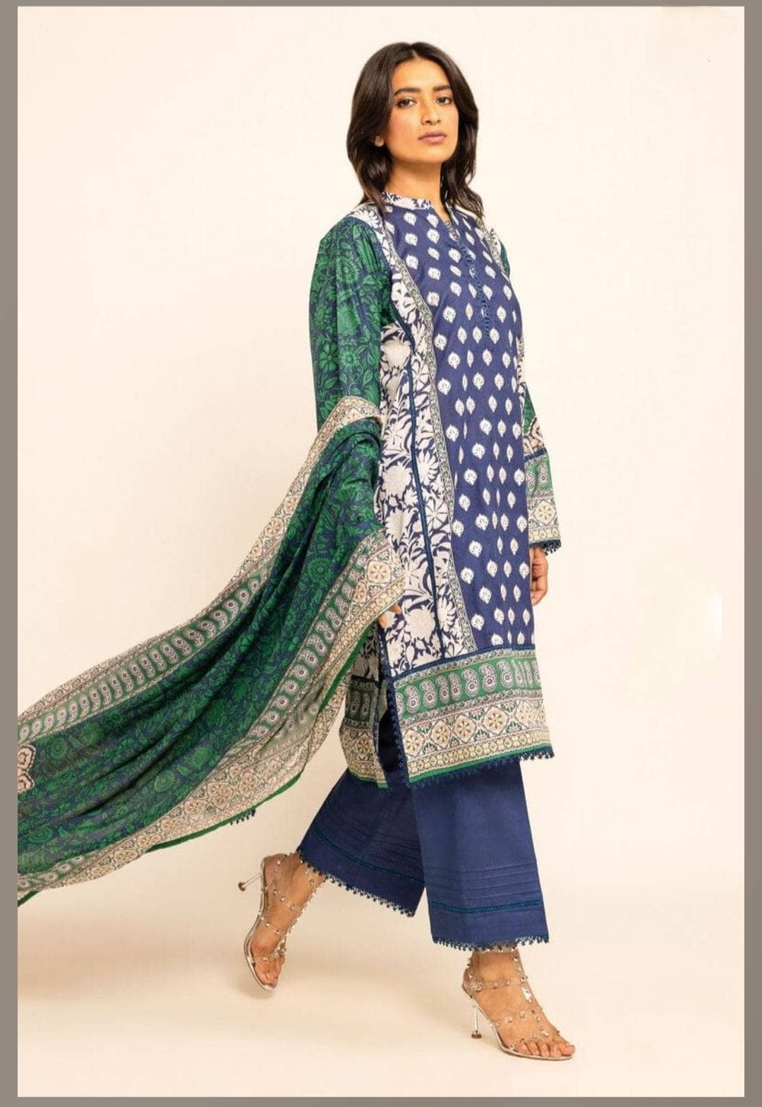 img_khaadi_lawn_24_awwal_boutique