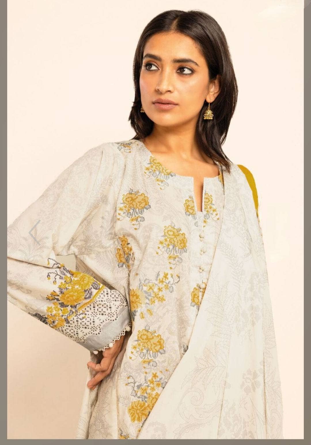 img_khaadi_lawn_24_awwal_boutique