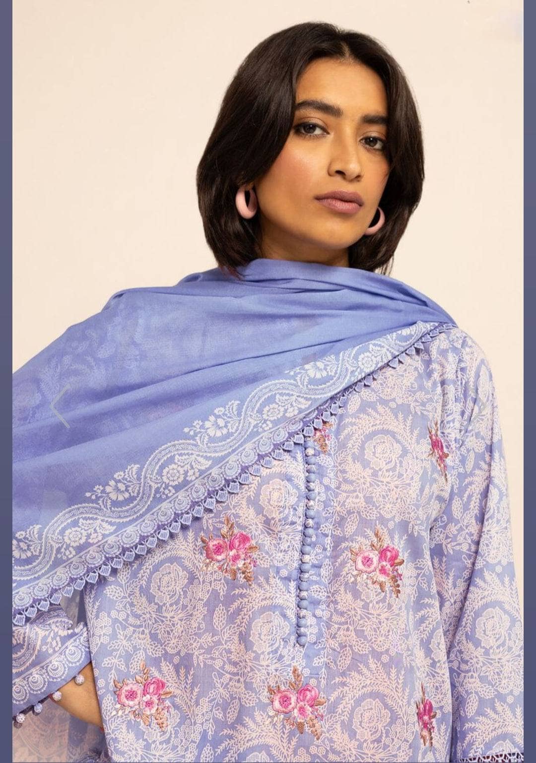 img_khaadi_lawn_23_awwal_boutique