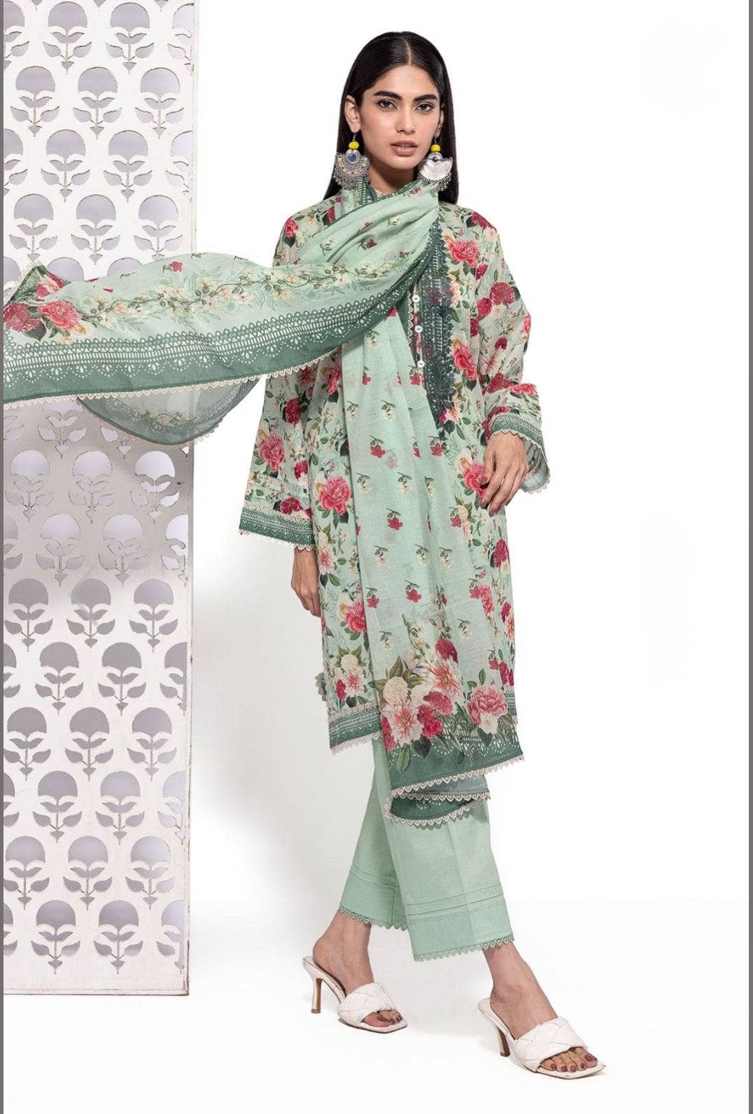 img_khaadi_lawn_24_awwal_boutique