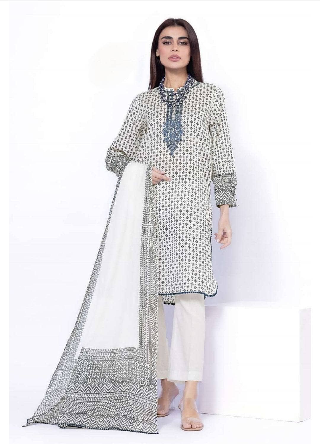 Khaadi Lawn 25/Shirt Dupatta Bottom Set/SS263A