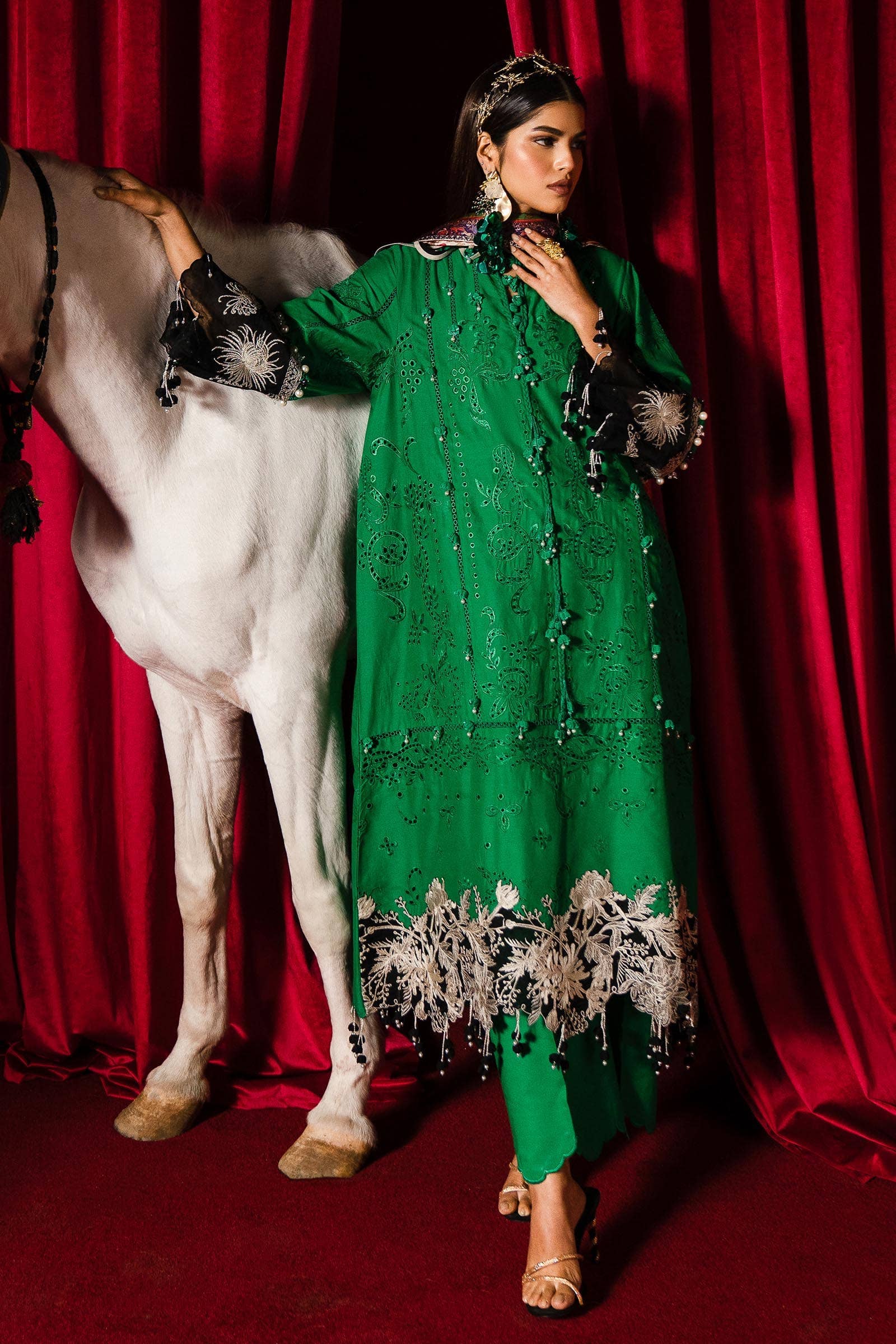 img_sana_safinaz_lawn_24_awwal_boutique