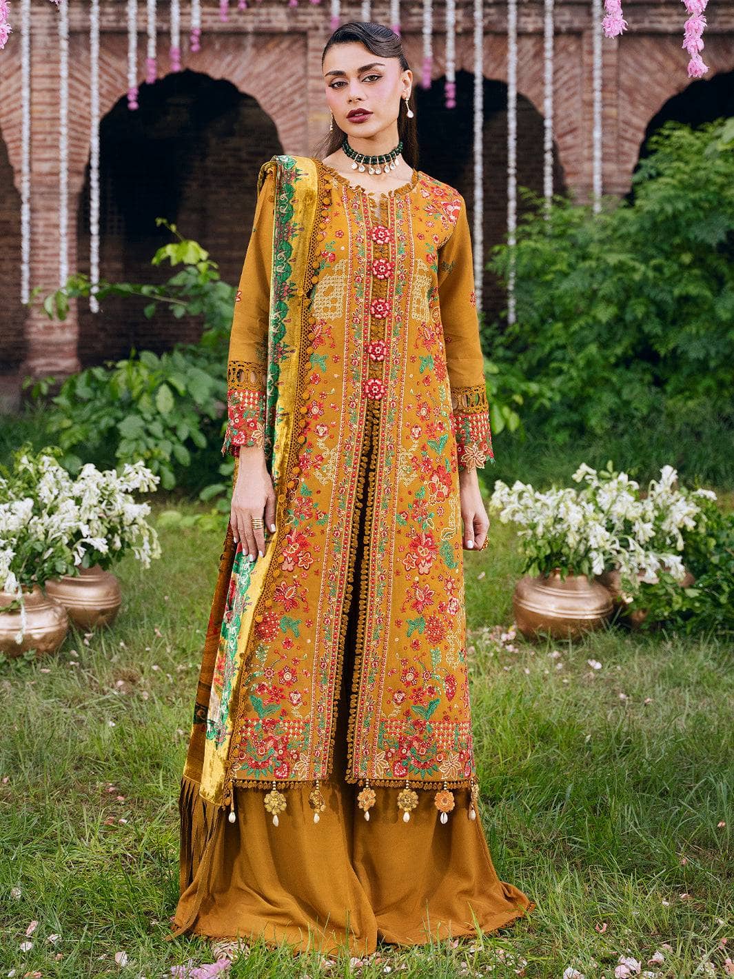 Mahnur Amelia Luxury Winter 26/Velvet Palachi Shawl/Corduroy/Rust Pink & Olive/AM 09
