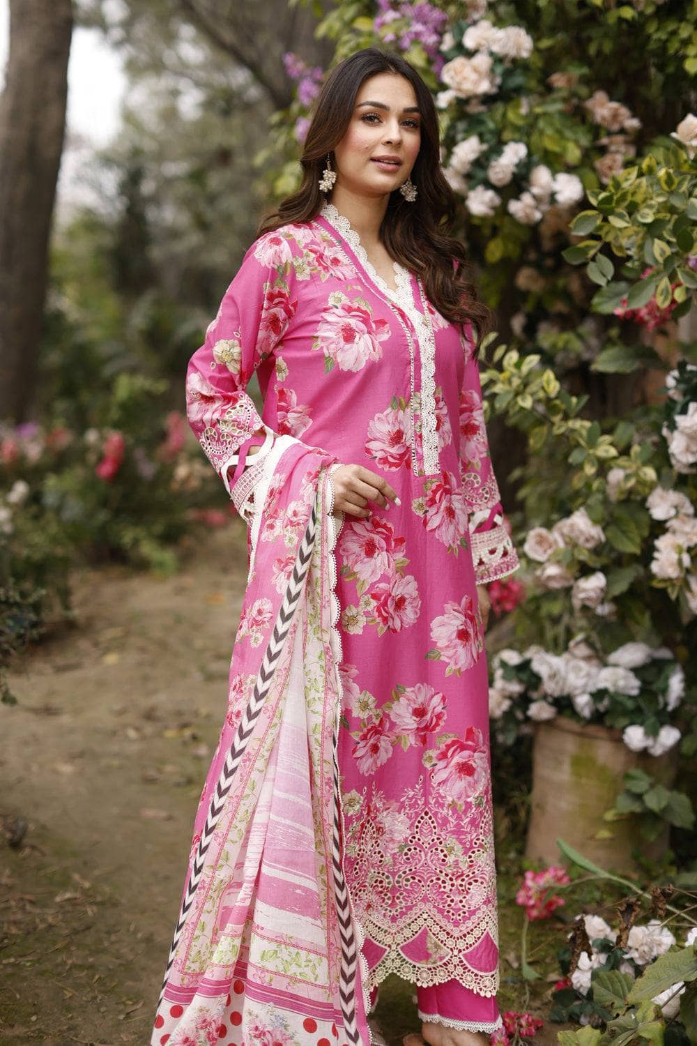 img_manara_by_maria_asif_baig_awwal_boutique