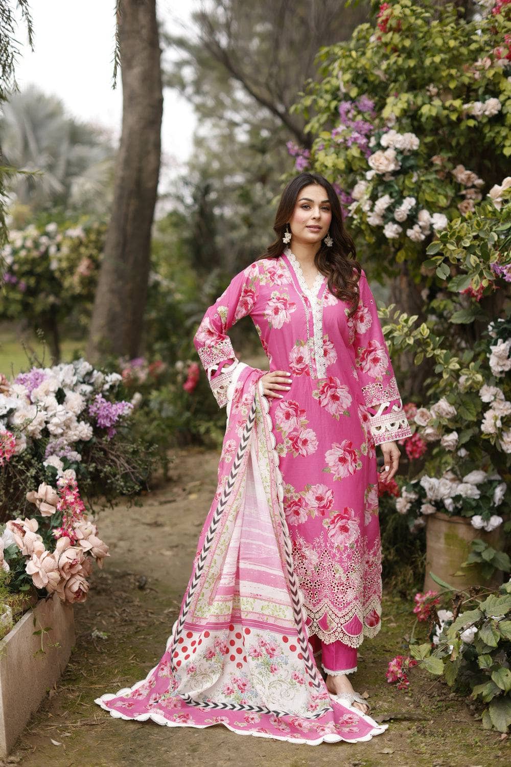 img_manara_by_maria_asif_baig_awwal_boutique