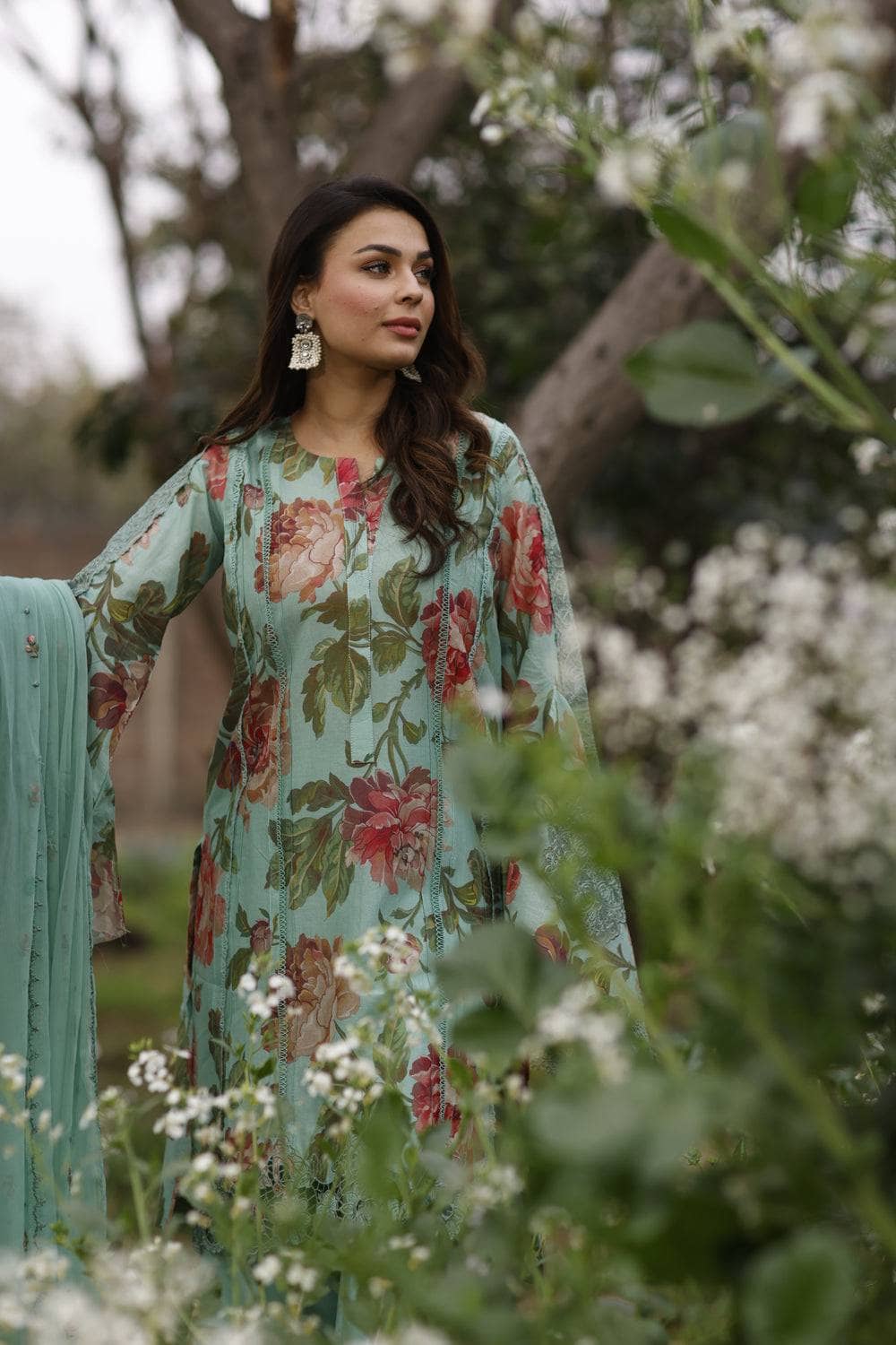 img_manara_by_maria_asif_baig_awwal_boutique