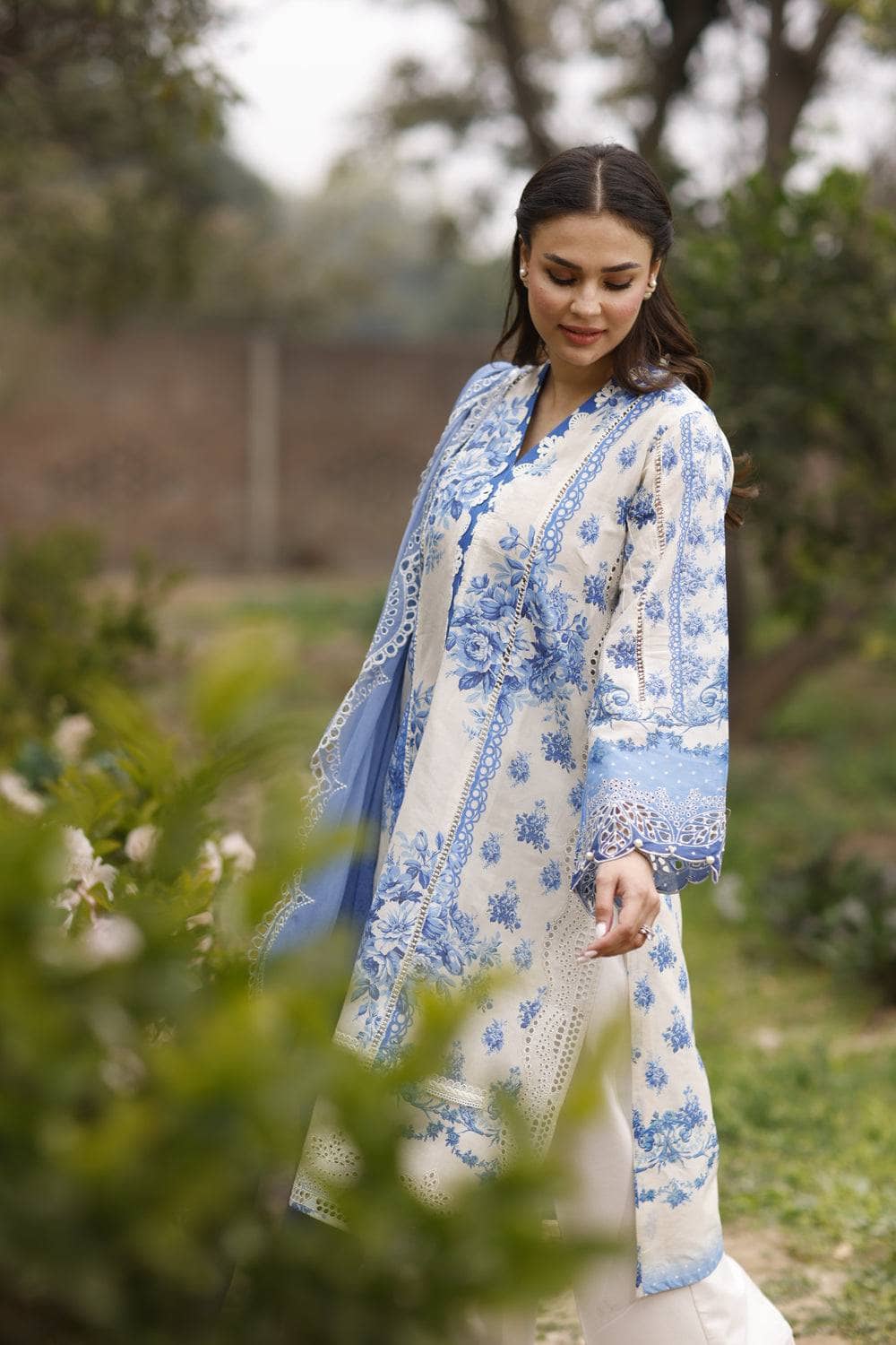 img_manara_by_maria_asif_baig_awwal_boutique