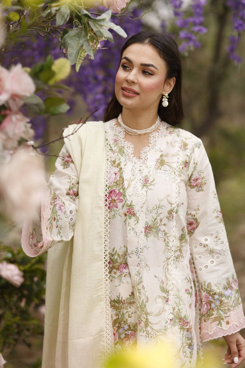 img_manara_by_maria_asif_baig_awwal_boutique
