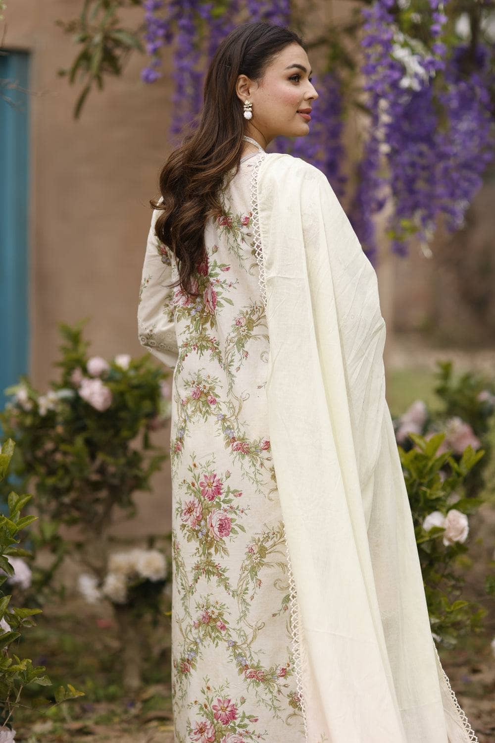 img_manara_by_maria_asif_baig_awwal_boutique