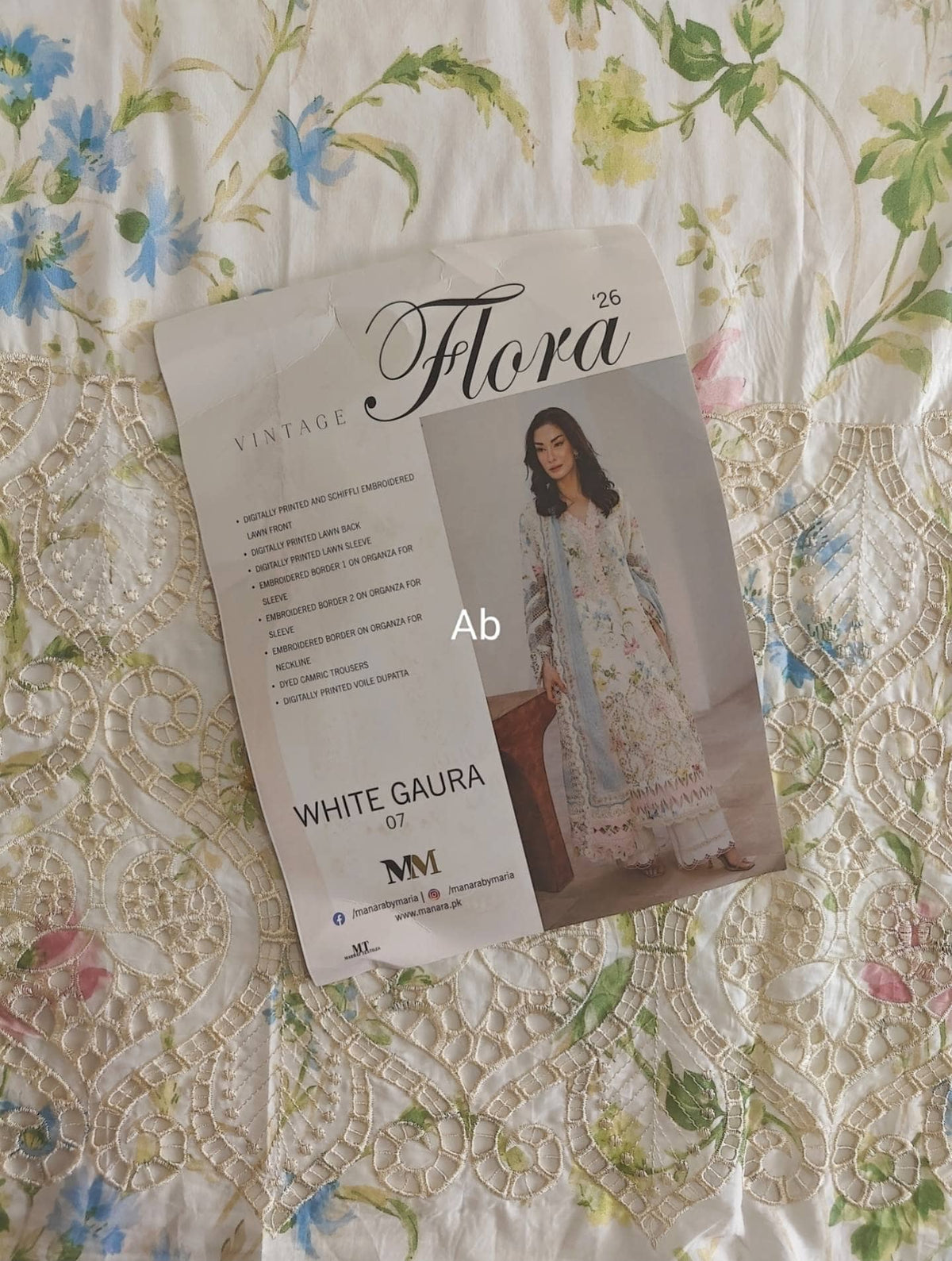 Open Pic/Sale‼️Manara Luxury Lawn 26/White Gaura/Off White 26/
