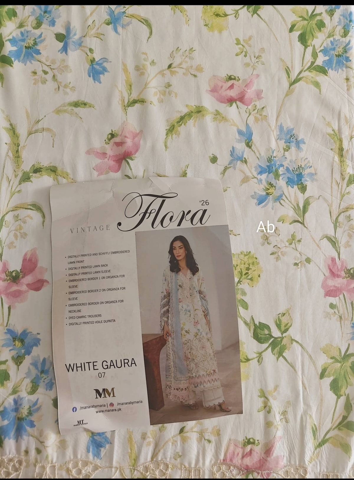 Open Pic/Sale‼️Manara Luxury Lawn 26/White Gaura/Off White 26/