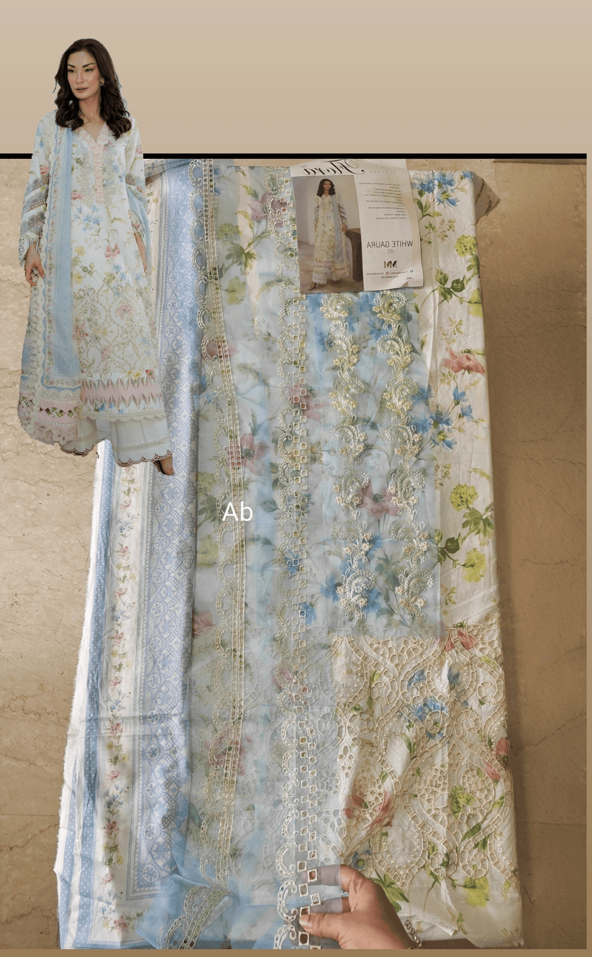 Open Pic/Sale‼️Manara Luxury Lawn 26/White Gaura/Off White 26/