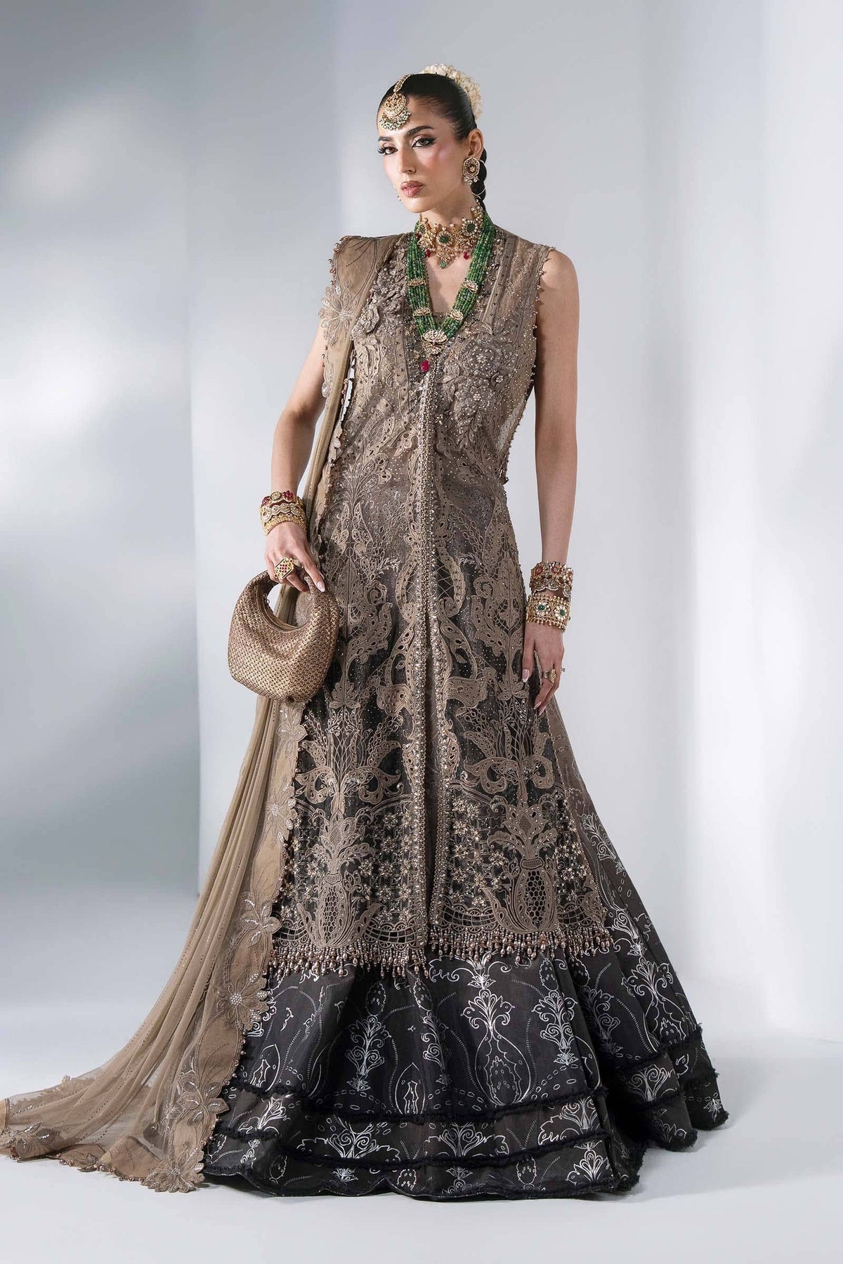 img_maria_b_mbroidered_awwal_boutique