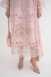 img_maria_b_lawn_24_awwal_boutique