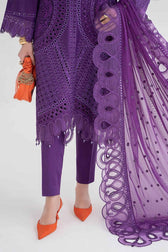 img_maria_b_lawn_24_awwal_boutique