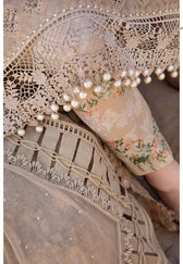img_maria_b_lawn_24_awwal_boutique