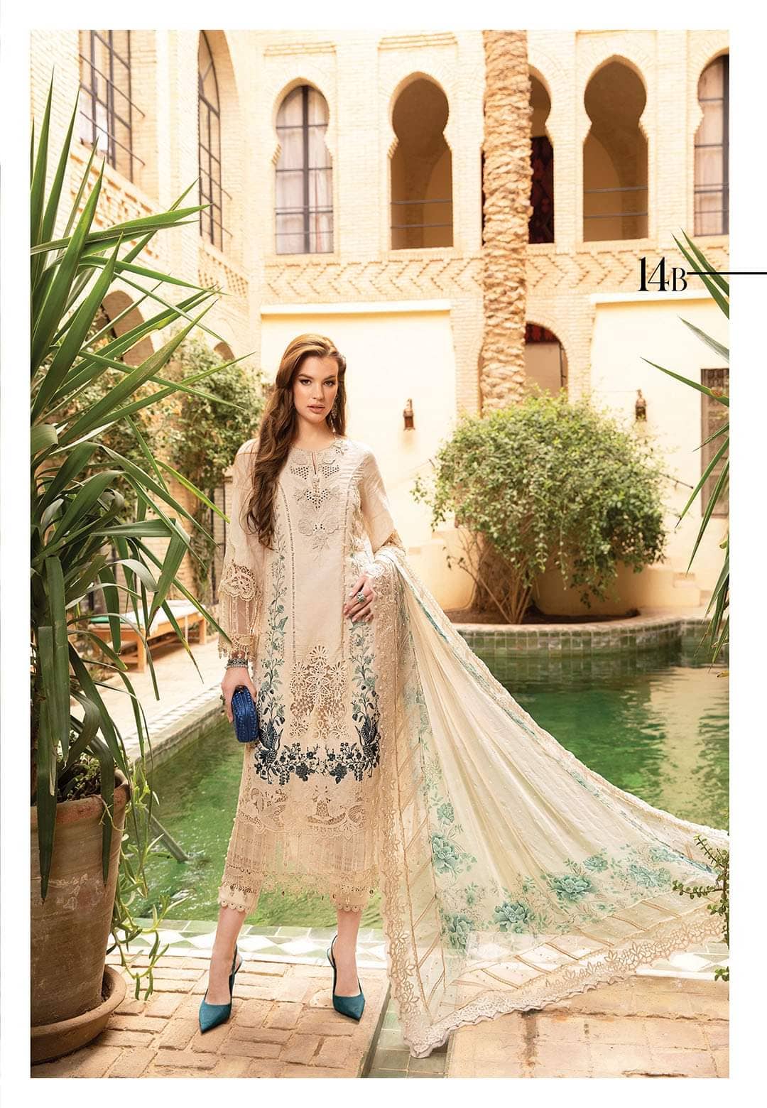 img_maria_b_lawn_24_awwal_boutique