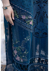 img_maria_b_lawn_24_awwal_boutique