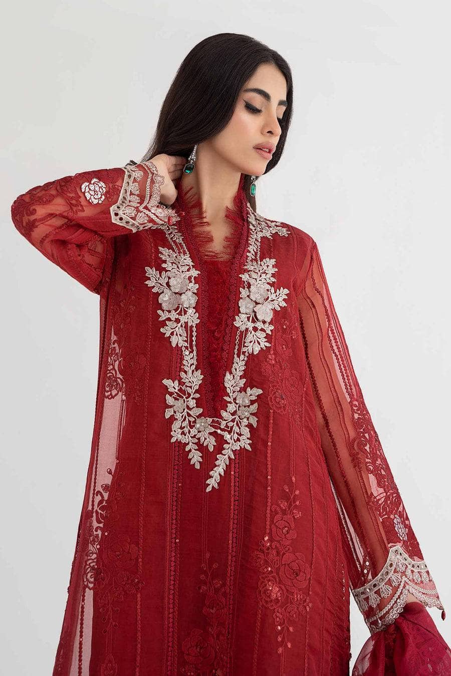 img_maria_b_lawn_24_awwal_boutique
