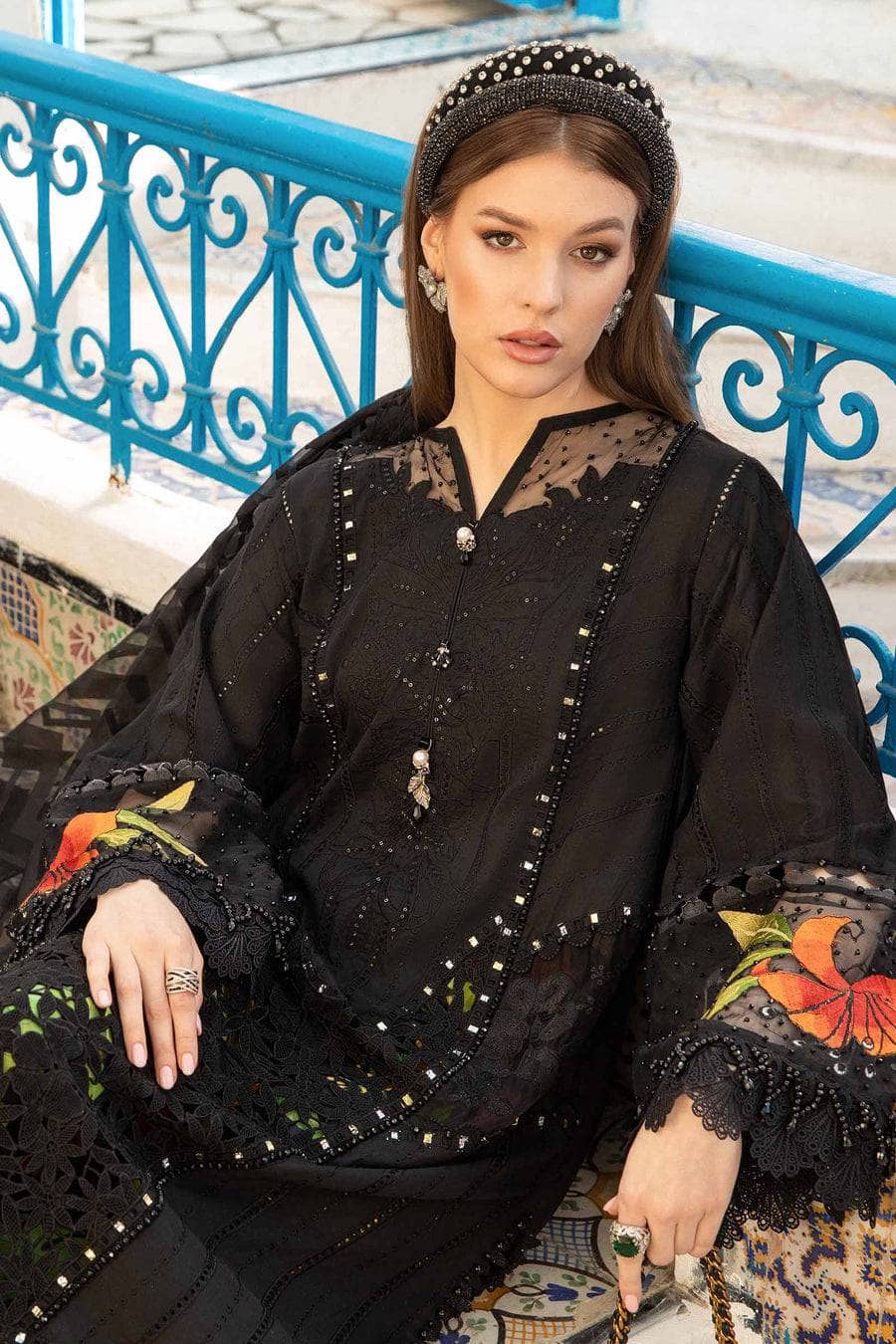 img_maria_b_lawn_24_awwal_boutique