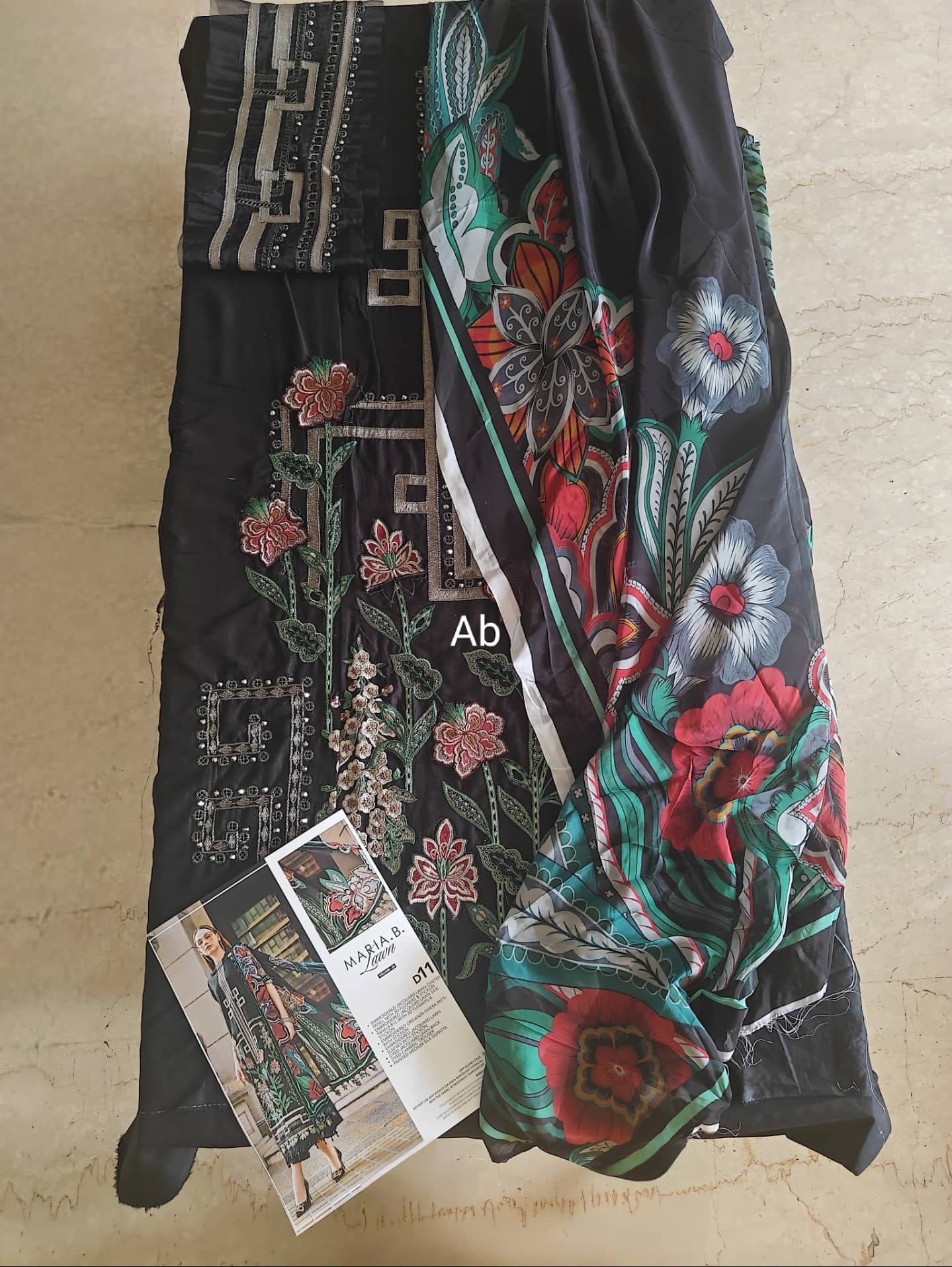 Open Open Pic/Sale‼️Maria B Eid Lawn 26/Vol 2/D-11/Black