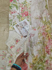 img_maria_b_luxury_lawn_awwal_boutique