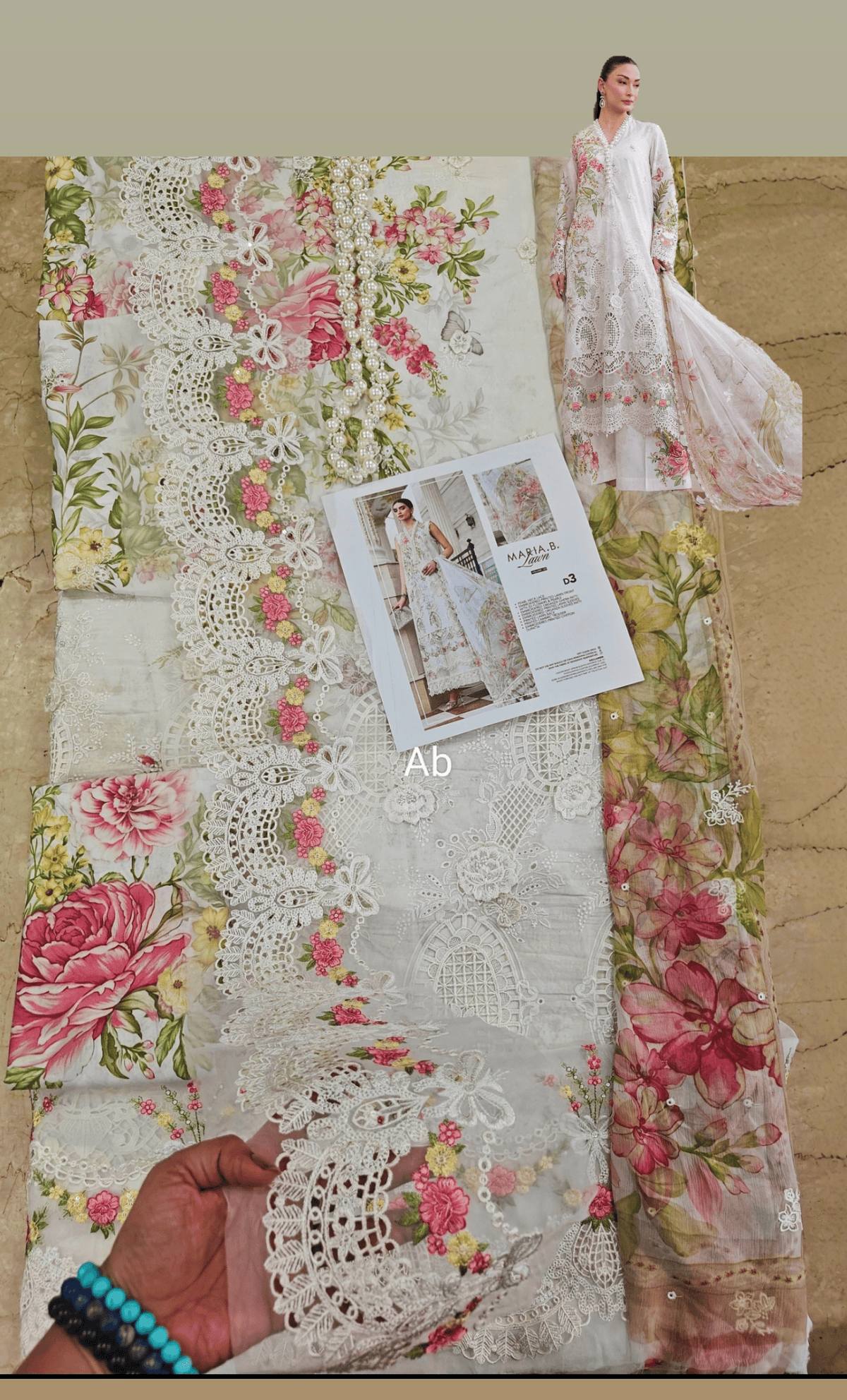 Open Pic/Hot🔥Seller‼️ Maria B Luxury Lawn 26/Vol 2/D-03/Off White
