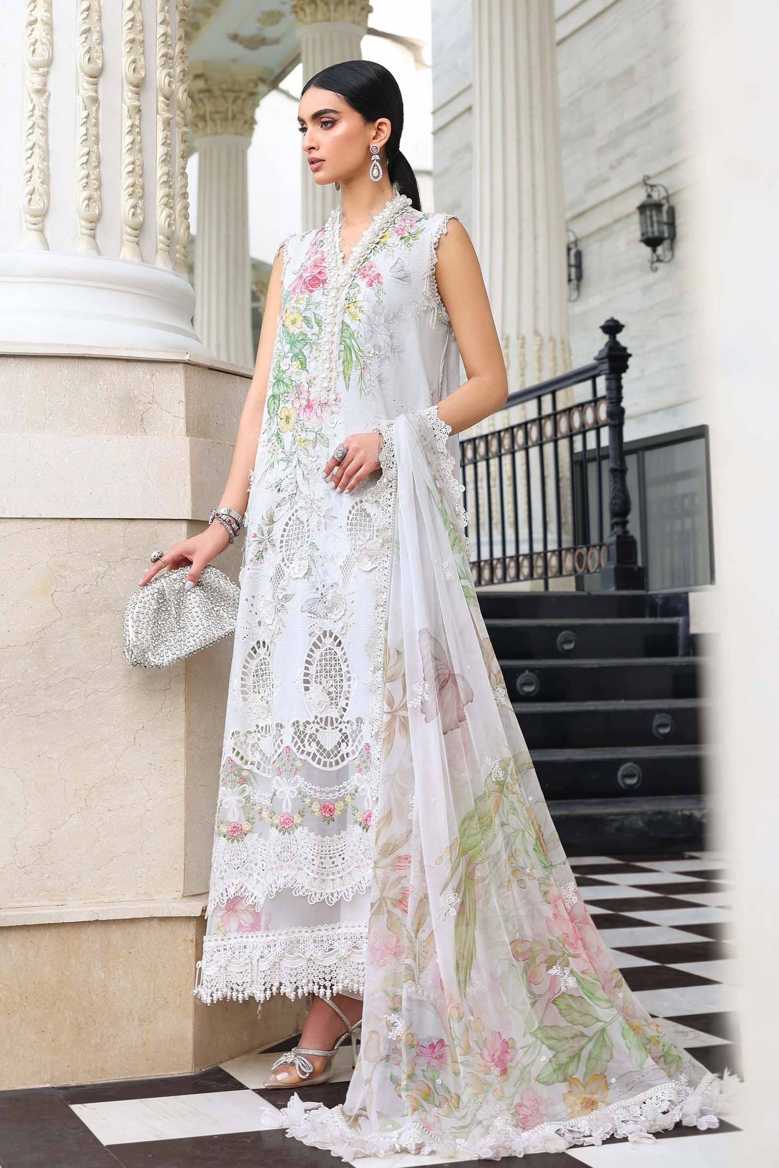img_maria_b_eid_lawn_26_awwal_boutique