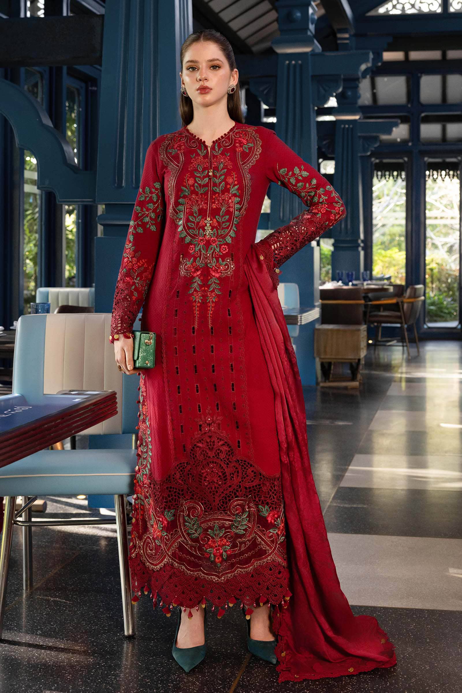 img_maria_b_eid_lawn_26_awwal_boutique