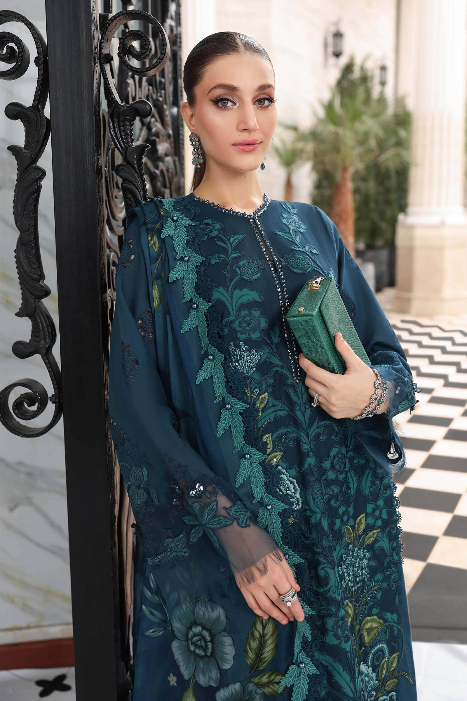 Sale‼️Maria B Luxury Lawn 26/Vol 2/D-06/Sea Green