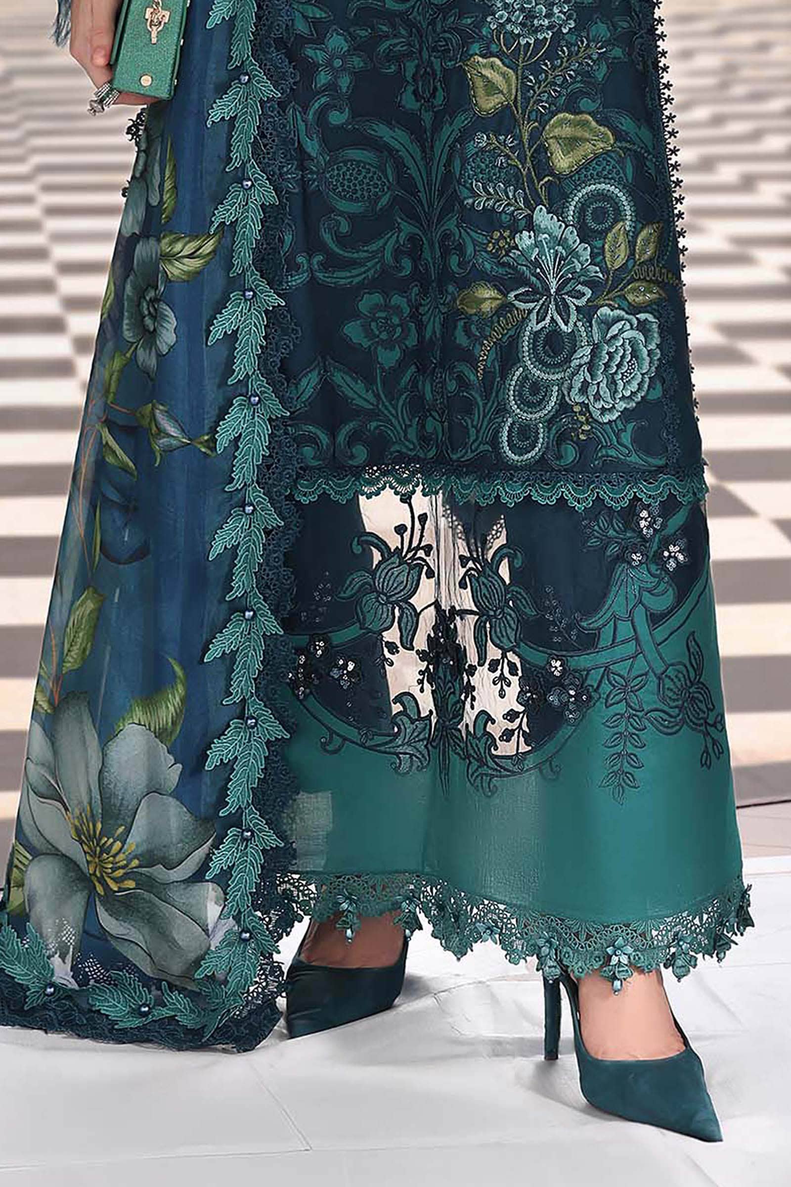 Sale‼️Maria B Luxury Lawn 26/Vol 2/D-06/Sea Green
