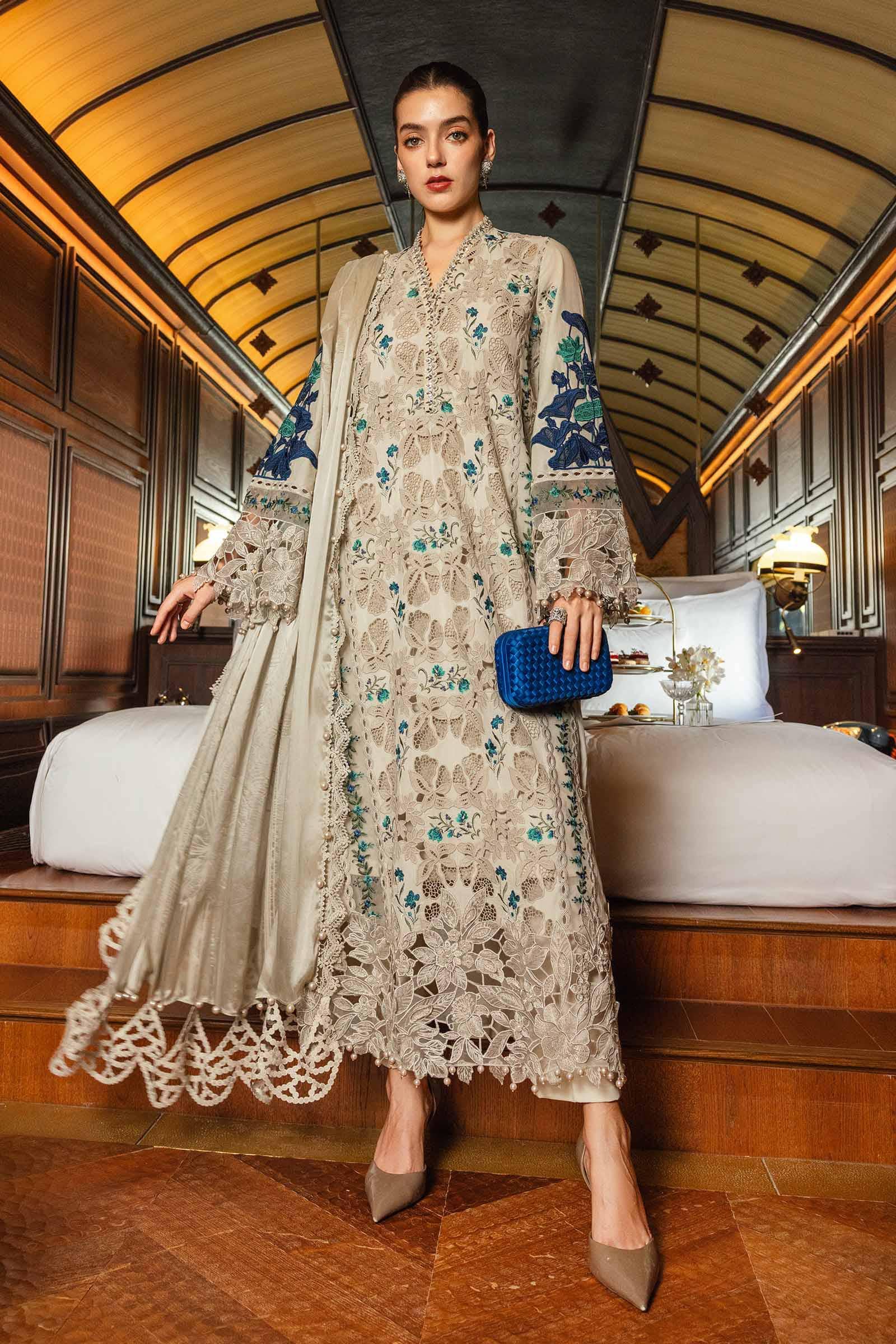 img_maria_b_eid_lawn_26_awwal_boutique