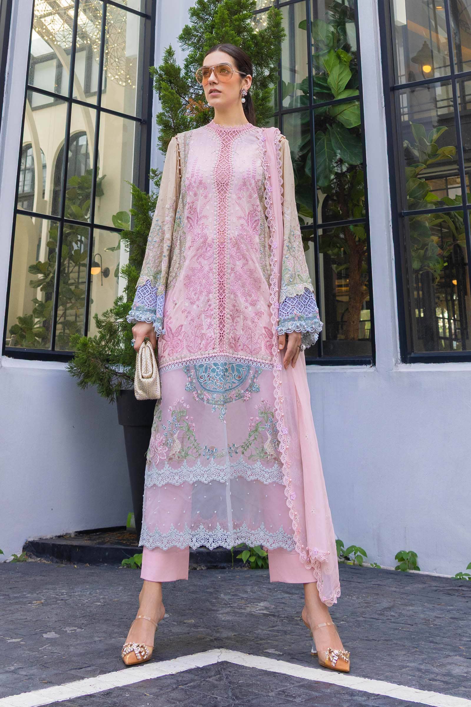 img_maria_b_eid_lawn_26_awwal_boutique