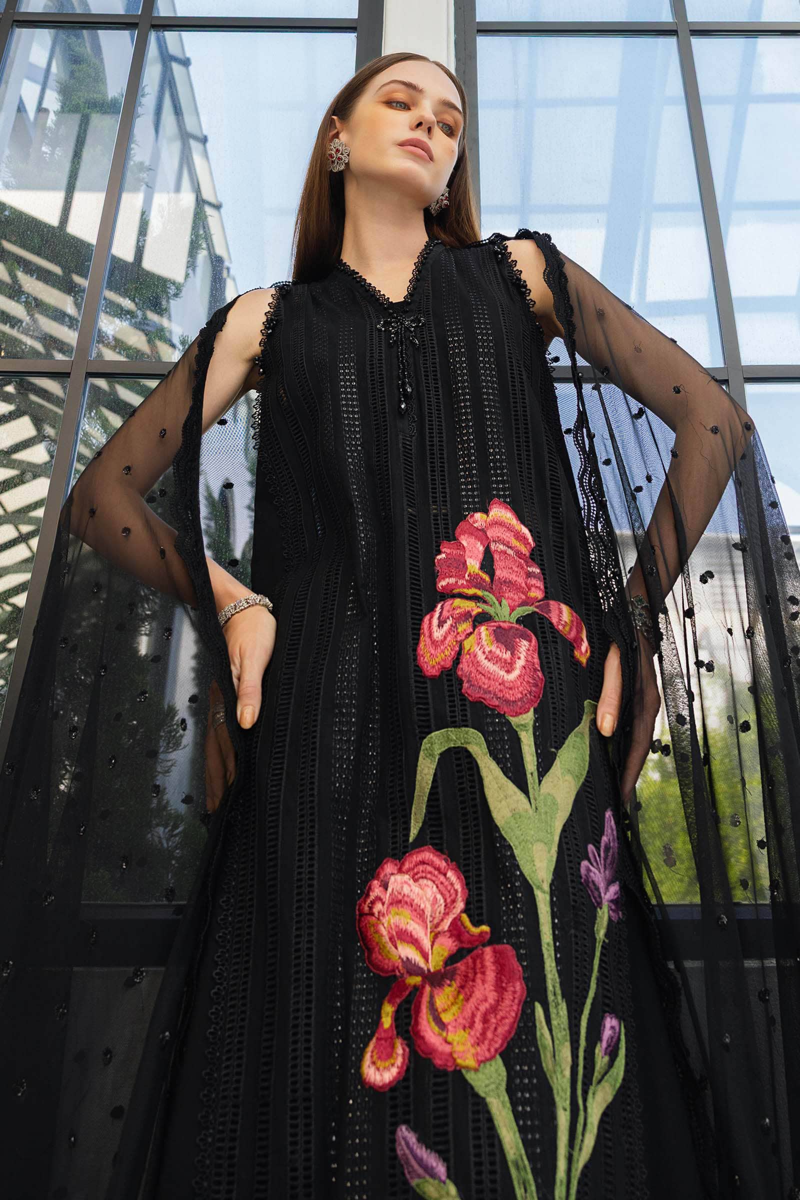 Sale‼️Maria B Eid Lawn 26/Vol 2/D-10/Black