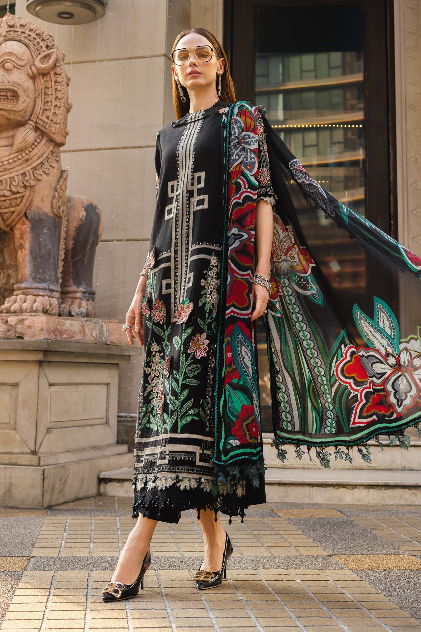 img_maria_b_eid_lawn_26_awwal_boutique